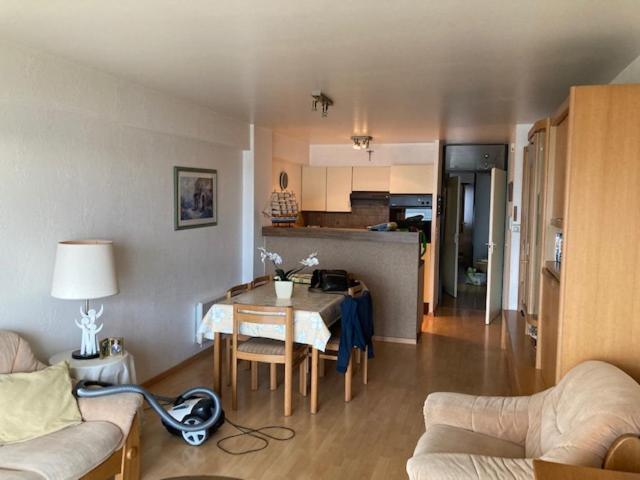 Seagull, Ruim En Volledig Vernieuwd Appartement Met Zeezicht In Westende Middelkerke Esterno foto