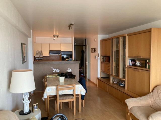 Seagull, Ruim En Volledig Vernieuwd Appartement Met Zeezicht In Westende Middelkerke Esterno foto