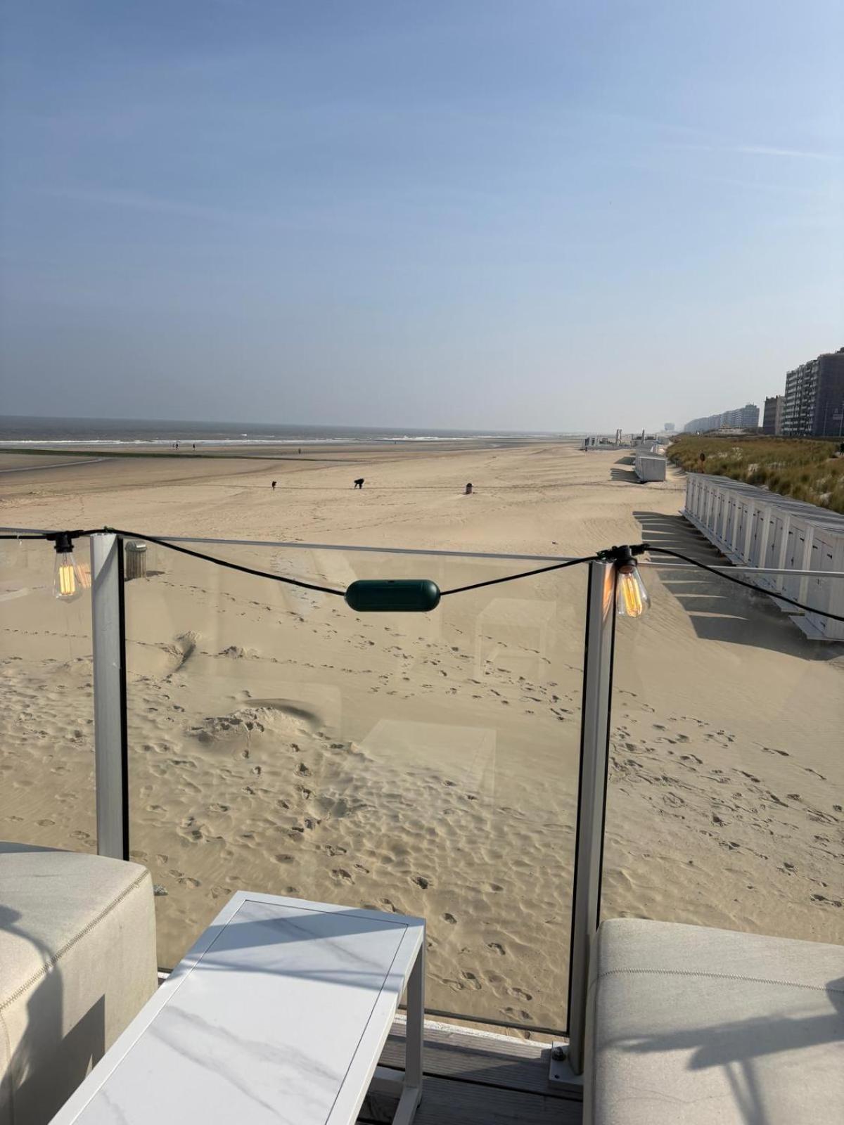 Seagull, Ruim En Volledig Vernieuwd Appartement Met Zeezicht In Westende Middelkerke Esterno foto